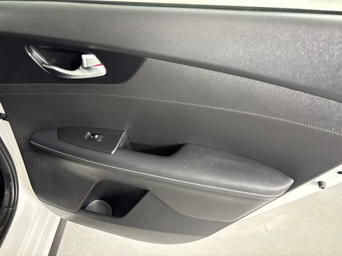 Used 2023 Kia Forte GT-Line w/ GT-Line Premium Package FWD image 20