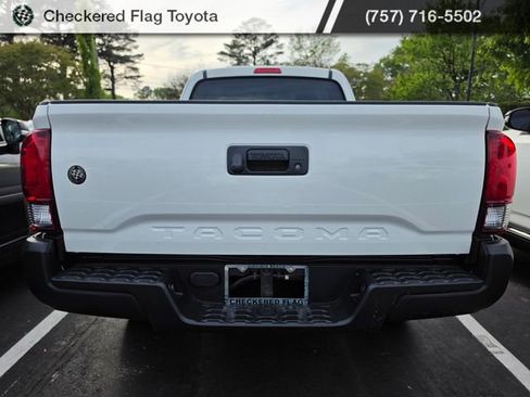 Used 2021 Toyota Tacoma SR image 5