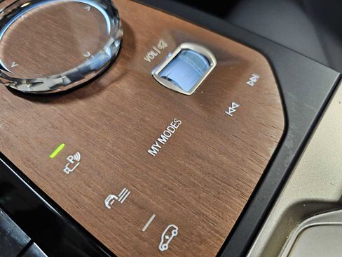 New 2026 BMW X5 xDrive50e AWD/4WD image 67