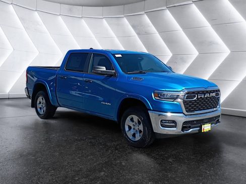 New 2026 RAM 1500 4x4 Crew Cab image 8