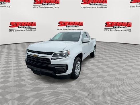 Used 2022 Chevrolet Colorado LT w/ Fleet Safety Package image 5