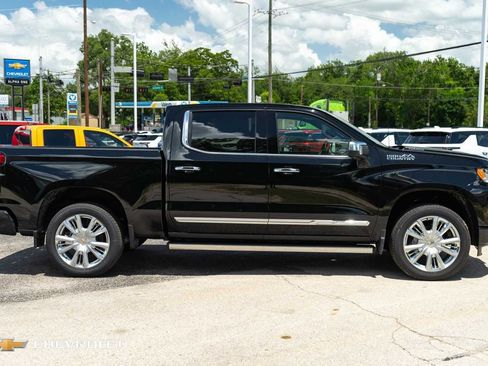 New 2026 Chevrolet Silverado 1500 High Country AWD/4WD image 4