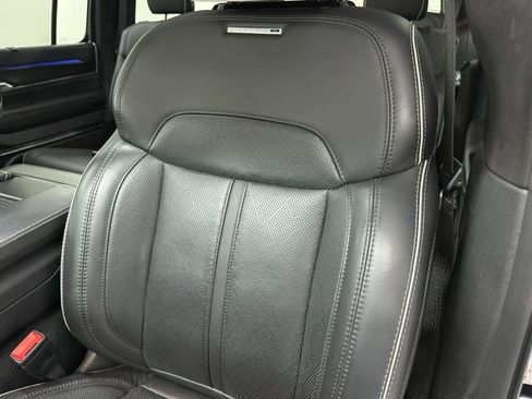Used 2024 Jeep Grand Wagoneer Series II Obsidian w/ Quick Order Packagew 28T AWD/4WD image 35