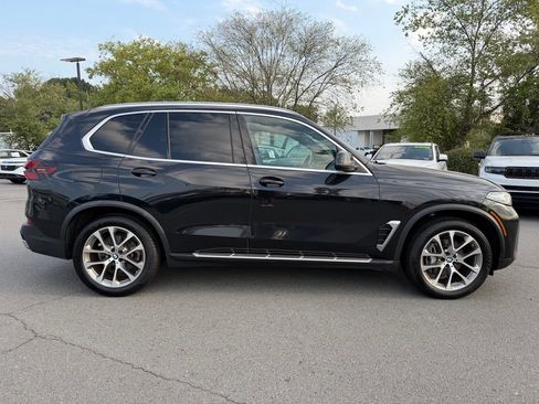 Used 2024 BMW X5 xDrive40i w/ Premium Package AWD/4WD image 8