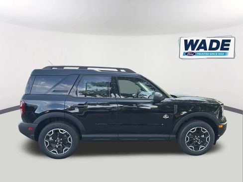 New 2026 Ford Bronco Sport Outer Banks AWD/4WD image 4