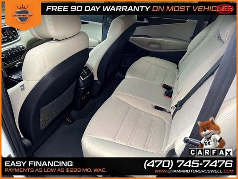 Used 2016 Kia Sorento LX w/ LX Convenience Package image 16