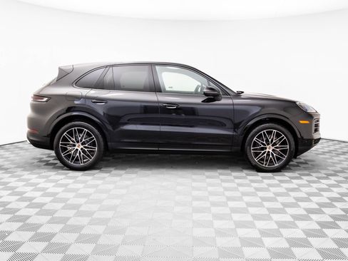 New 2026 Porsche Cayenne AWD/4WD image 7