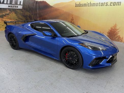 Used 2023 Chevrolet Corvette Stingray Preferred Cpe w/ Z51 Performance Package RWD image 2