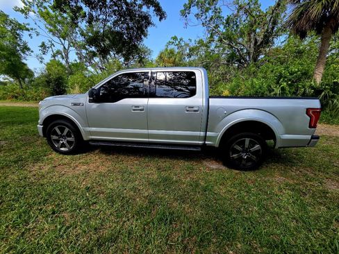 Used 2017 Ford F150 XLT w/ Equipment Group 302A Luxury RWD image 5