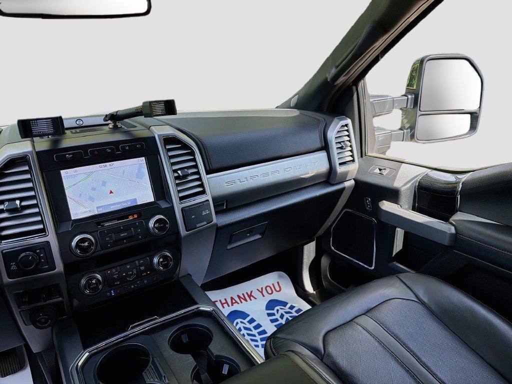 Used 2021 Ford F350 Platinum w/ Tremor Off-Road Package AWD/4WD image 26