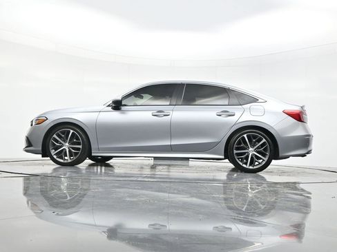 Used 2023 Honda Civic Touring image 51