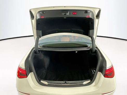 Certified 2022 Mercedes-Benz S 500 4MATIC image 30