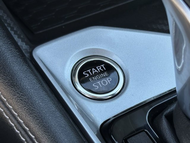 Used 2025 Nissan Altima 2.5 SV w/ SV Premium Package FWD image 22