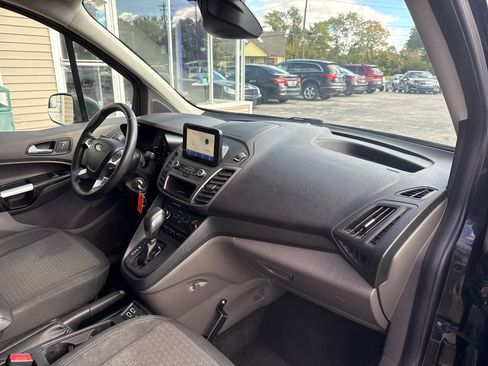 Used 2019 Ford Transit Connect XLT w/ Driver-Assist Package image 22