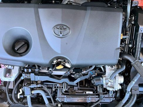 Used 2024 Toyota RAV4 XLE w/ Convenience Package AWD/4WD image 32