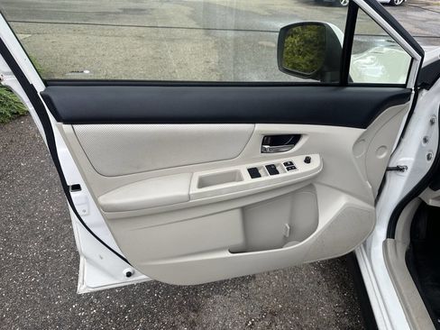 Used 2014 Subaru Crosstrek 2.0i Limited w/ Popular Package #2 image 18