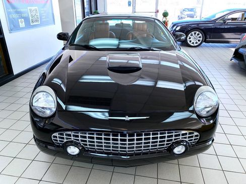 Used 2003 Ford Thunderbird image 3