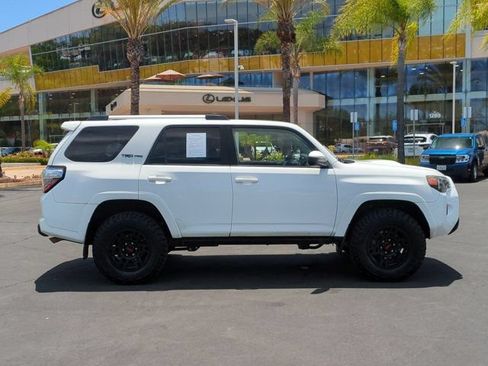 Used 2016 Toyota 4Runner TRD Pro AWD/4WD image 4