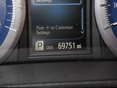 Used 2019 Toyota Sienna XLE FWD image 11