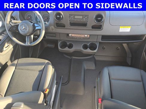 New 2025 Mercedes-Benz Sprinter 2500 image 15