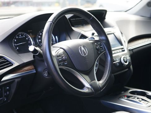 Used 2020 Acura MDX SH-AWD w/ Technology Package image 18