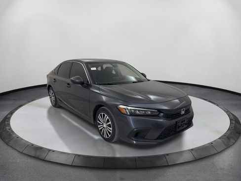 Used 2024 Honda Civic LX image 3