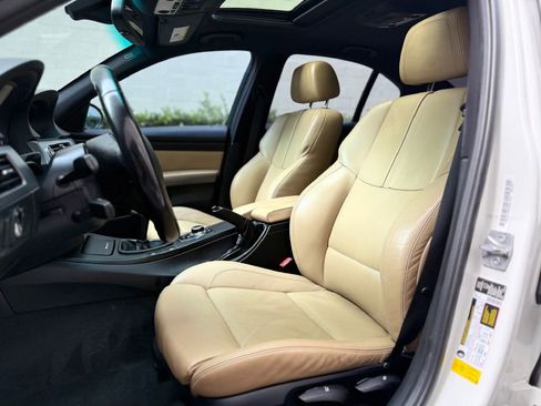 Used 2011 BMW M3 Sedan image 17