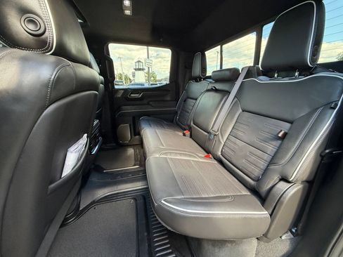 Used 2024 GMC Sierra 1500 AT4X AWD/4WD image 25