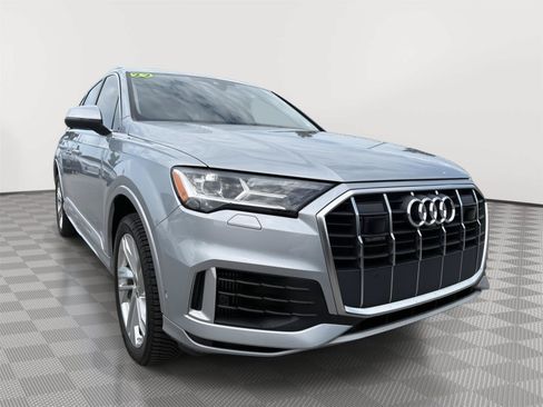 Used 2022 Audi Q7 3.0T Premium Plus w/ Premium Plus Package AWD/4WD image 7