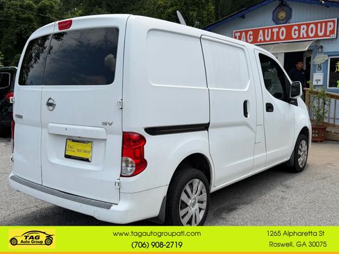Used 2017 Nissan NV200 SV w/ Technology Package FWD image 9