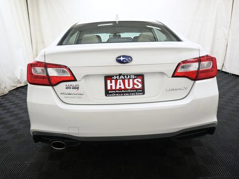 Used 2018 Subaru Legacy 2.5i Limited AWD/4WD image 16