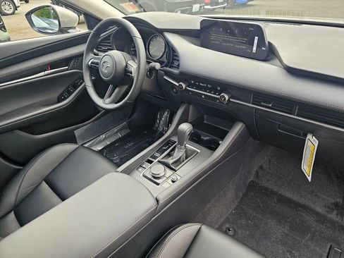 New 2026 MAZDA MAZDA3 2.5 S Sedan w/ Preferred Pkg image 31