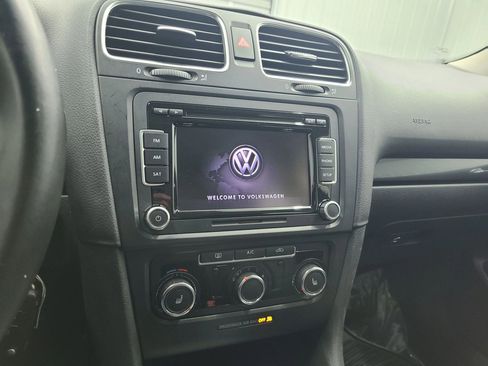 Used 2014 Volkswagen Jetta TDI image 25