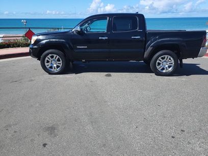 Used 2013 Toyota Tacoma 4x4 Double Cab w/ Limited Pkg
