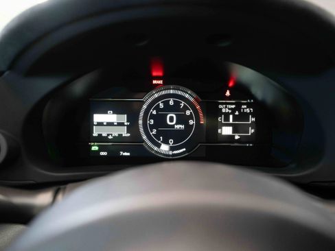 New 2025 Toyota GR86 Premium w/ GR Wheel Package (TMS image 16