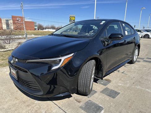 New 2026 Toyota Corolla LE w/ LE Premium Package image 3