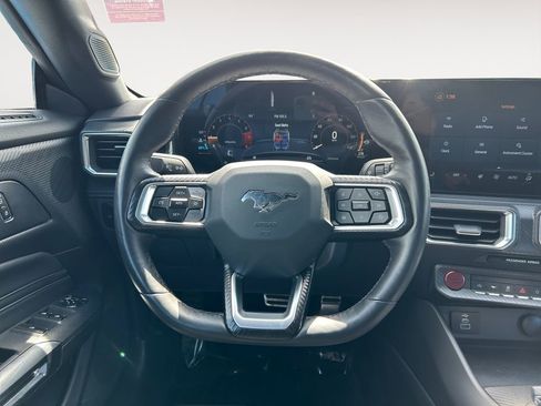 Used 2025 Ford Mustang Premium RWD image 13