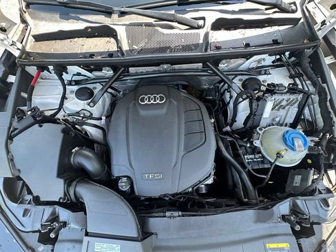Used 2020 Audi Q5 2.0T Premium Plus w/ Premium Plus Package AWD/4WD image 24