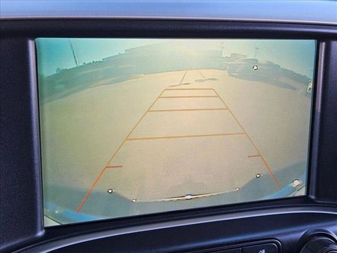 Used 2018 GMC Sierra 1500 SLT w/ Enhanced Driver Alert Package image 12