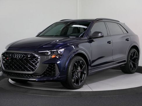 Used 2026 Audi RS Q8 performance AWD/4WD image 6