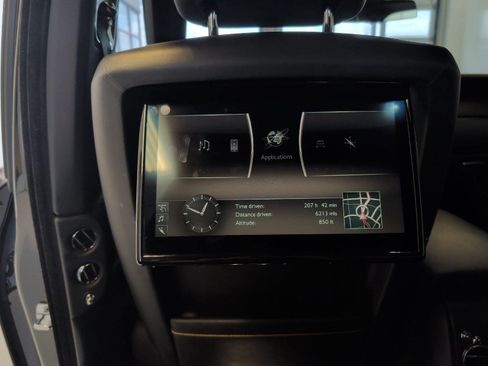 Used 2021 Rolls-Royce Cullinan AWD/4WD image 43