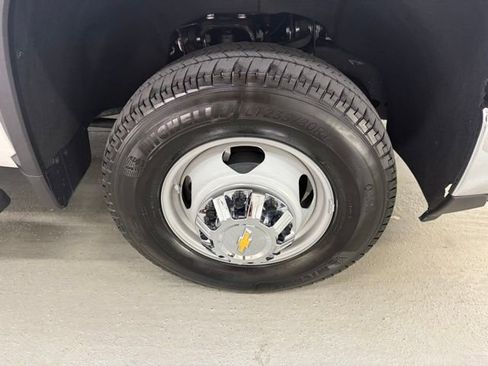 Used 2025 Chevrolet Silverado 3500 LT w/ All Star Edition image 4