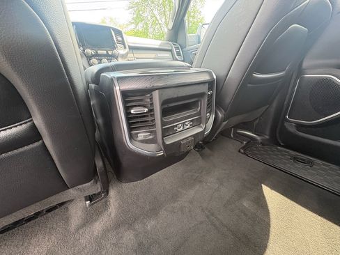 Used 2024 RAM 1500 Laramie AWD/4WD image 25