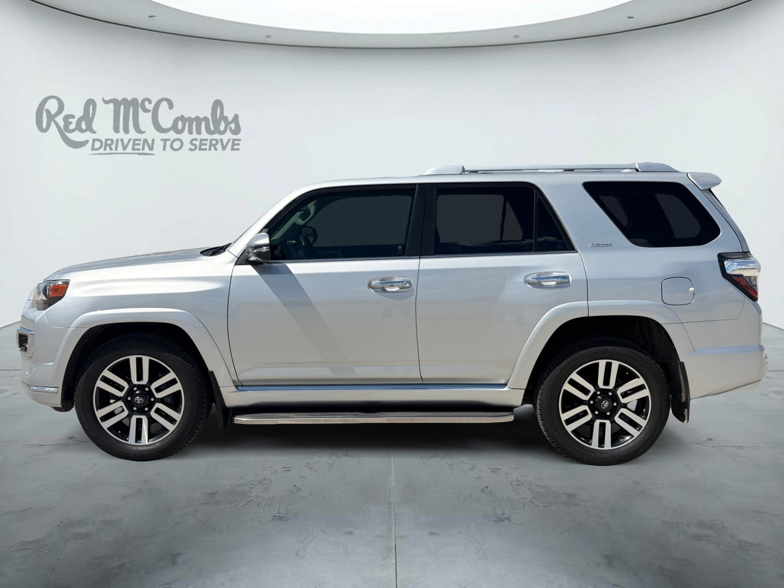 Used 2024 Toyota 4Runner Limited RWD image 8