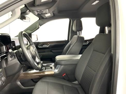 Used 2023 Chevrolet Silverado 1500 RST w/ Redline Edition AWD/4WD image 30