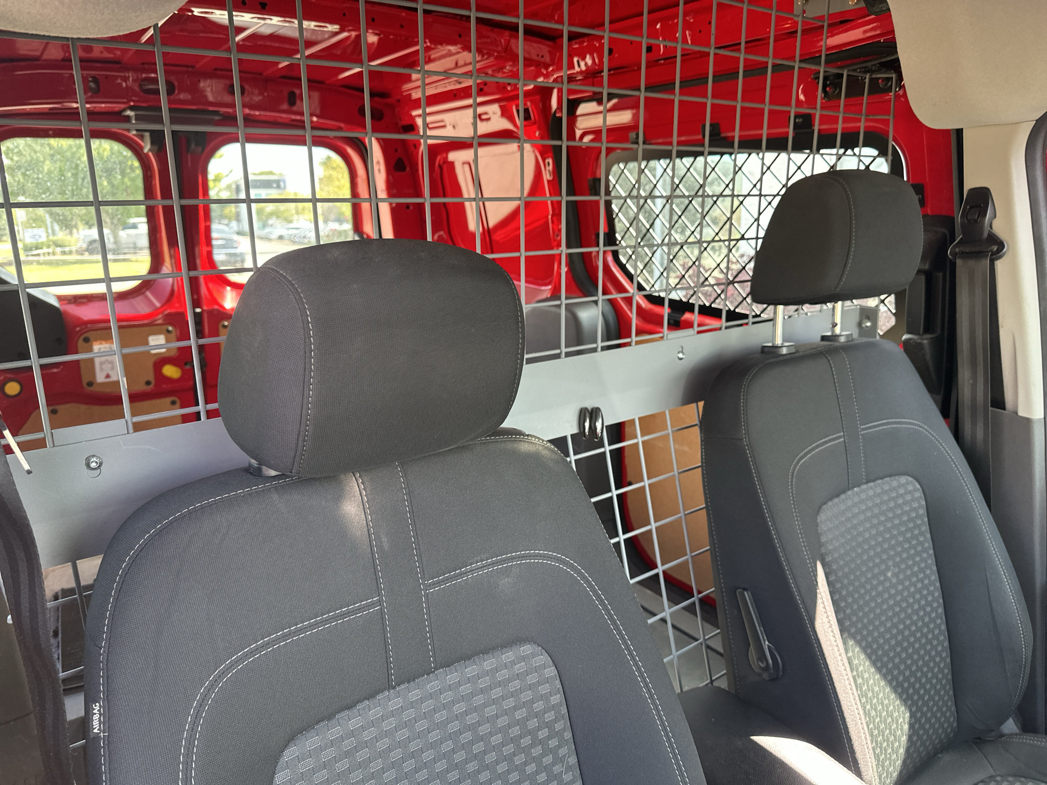 Used 2019 Ford Transit Connect XLT FWD image 12