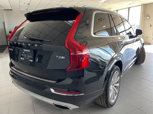 Used 2016 Volvo XC90 T8 Inscription w/ Vision Package image 9