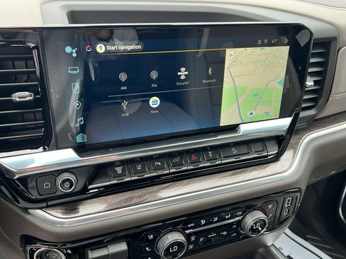 New 2026 Chevrolet Silverado 2500 LTZ w/ LTZ Convenience Package image 32