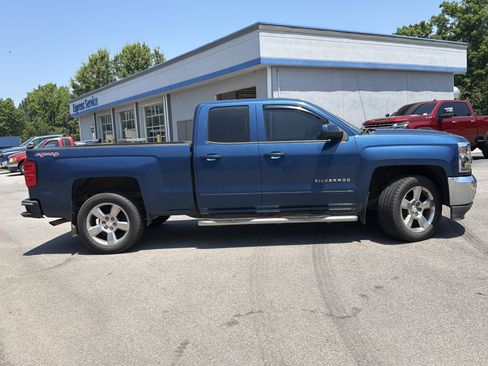 Used 2017 Chevrolet Silverado 1500 LT w/ All Star Edition AWD/4WD image 13