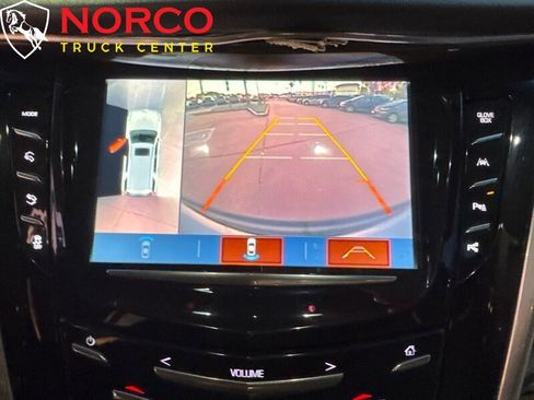 Used 2019 Cadillac Escalade ESV Luxury image 31